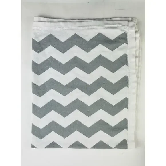 Pottery Barn Kids Gray White Chevron Zig Zag Baby Blanket Cotton Knit Grey 30x40 - Picture 10 of 12